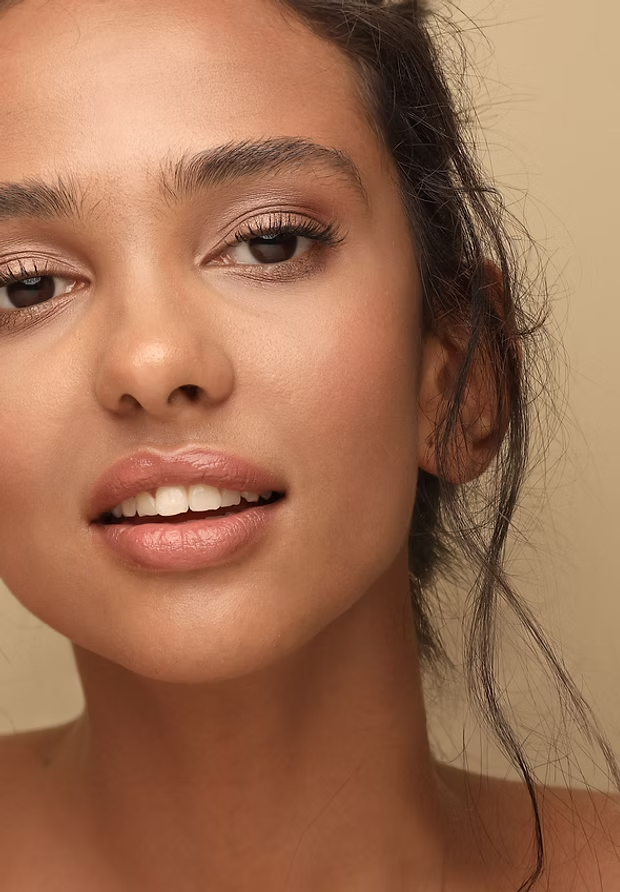 Somatic Face Release — face yoga + natural facelift treatment at Innsaeiland Stockholm